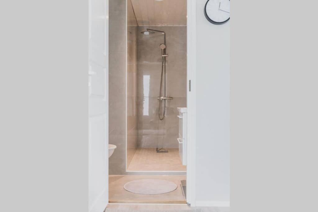 Beautiful New Studio Apartment Nearby The Center Turku Exteriér fotografie